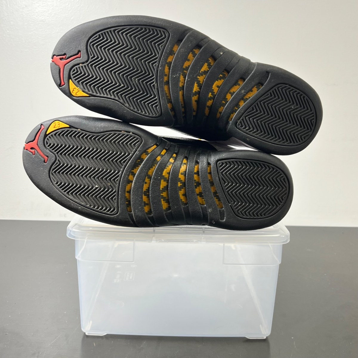 Jordan 12 Retro Taxi (2013) 9.5 (Moderately Worn Pre-Owned)JordanWhite/Black-Taxi - Image 5