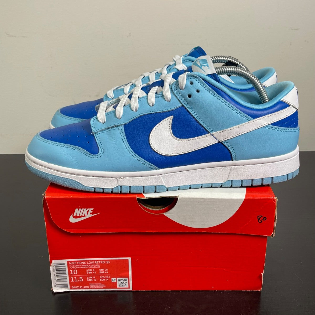 Nike Dunk Low Retro QS Argon (2022) 10 (Moderately Worn Pre-Owned)NikeFlash/White-Argon Blue-Flash - Image 3