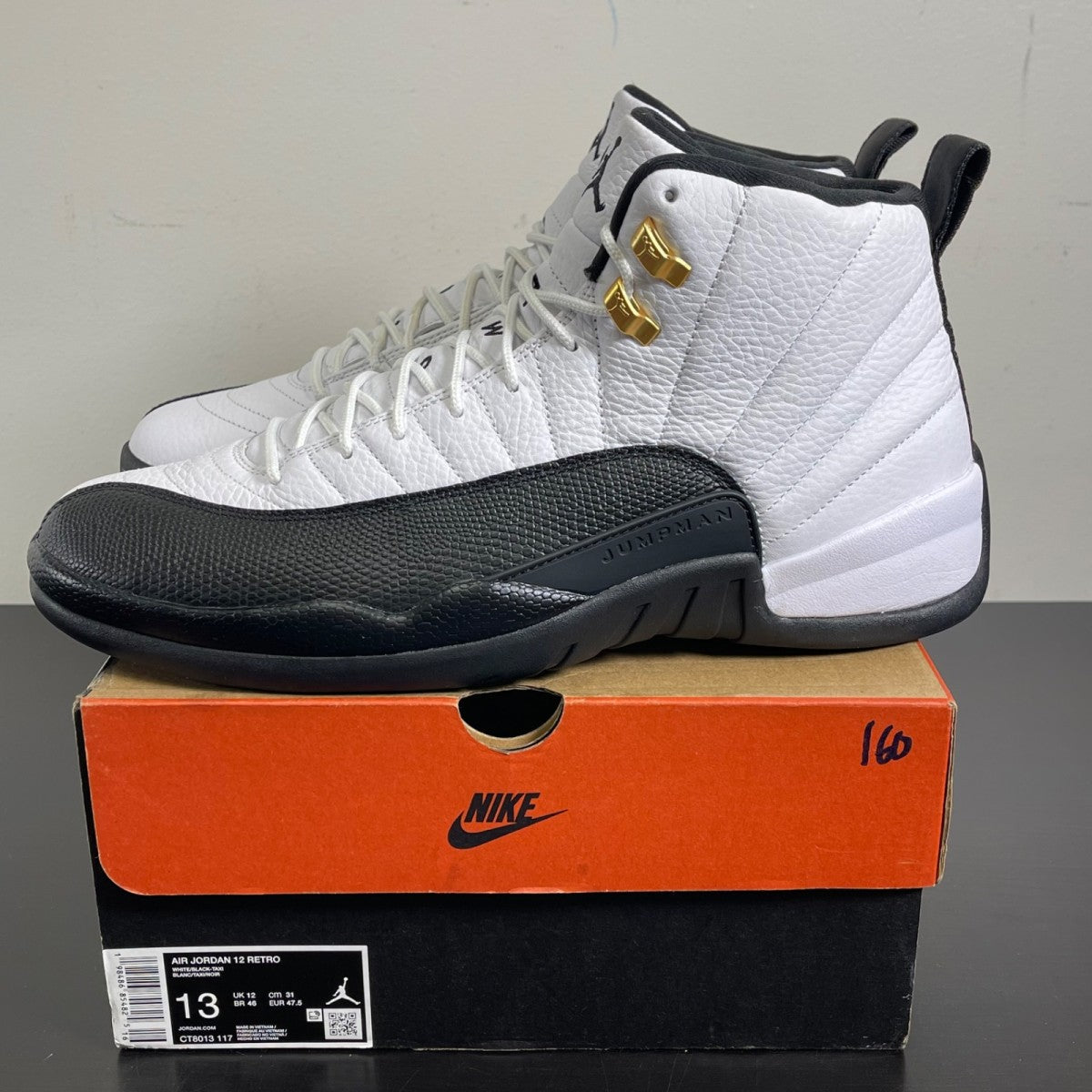 Jordan 12 Retro Taxi (2025) 13 (Moderately Worn Pre-Owned)JordanWhite/Black/Taxi - Image 3