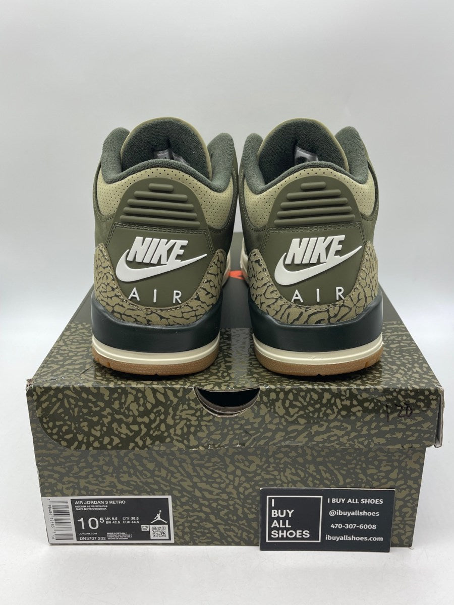 Jordan 3 Retro Family Affair 10.5 (Moderately Worn Pre-Owned) - Image 3