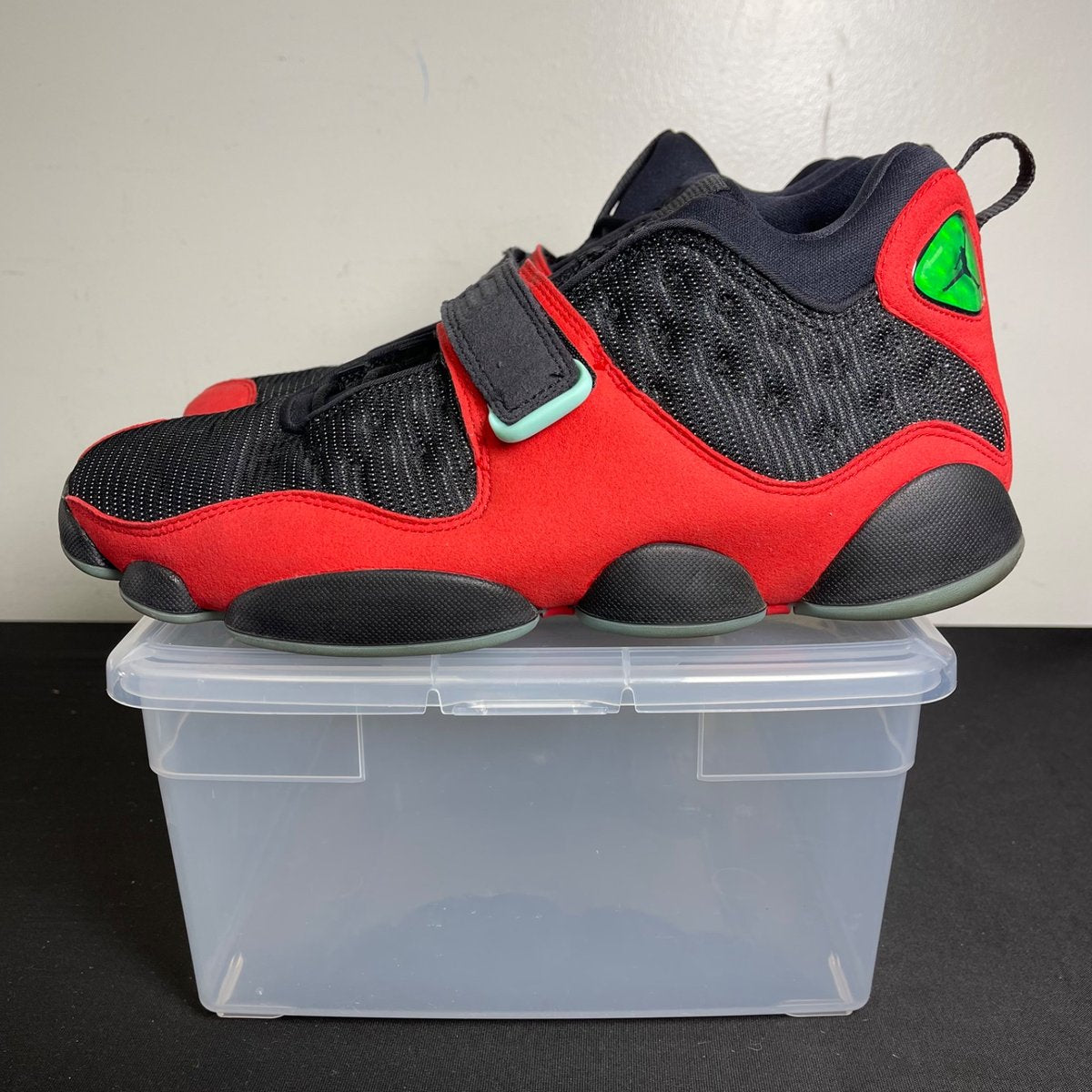 Jordan Black Cat Bred (Size 10.5) - aux