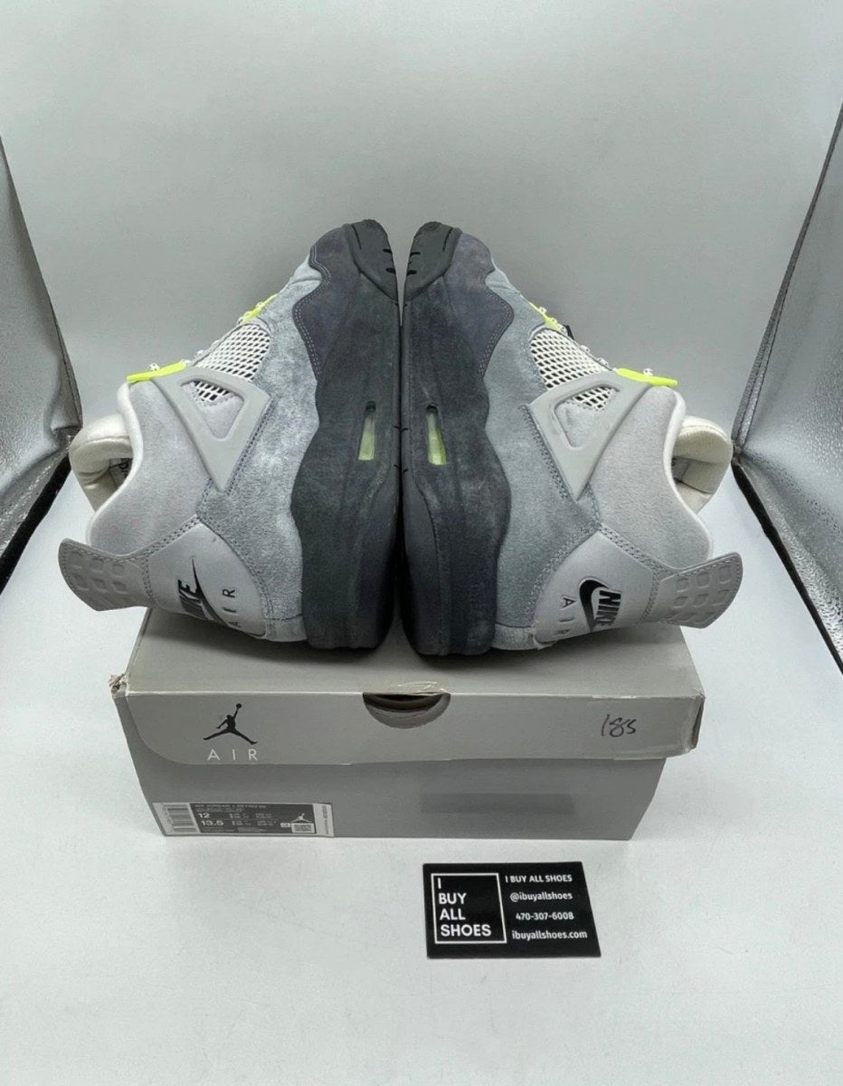 Jordan 4 Retro SE 95 Neon 12 (Lightly Worn Pre-Owned)JordanCool Grey/Volt-Wolf Grey-Anthracite - Image 4