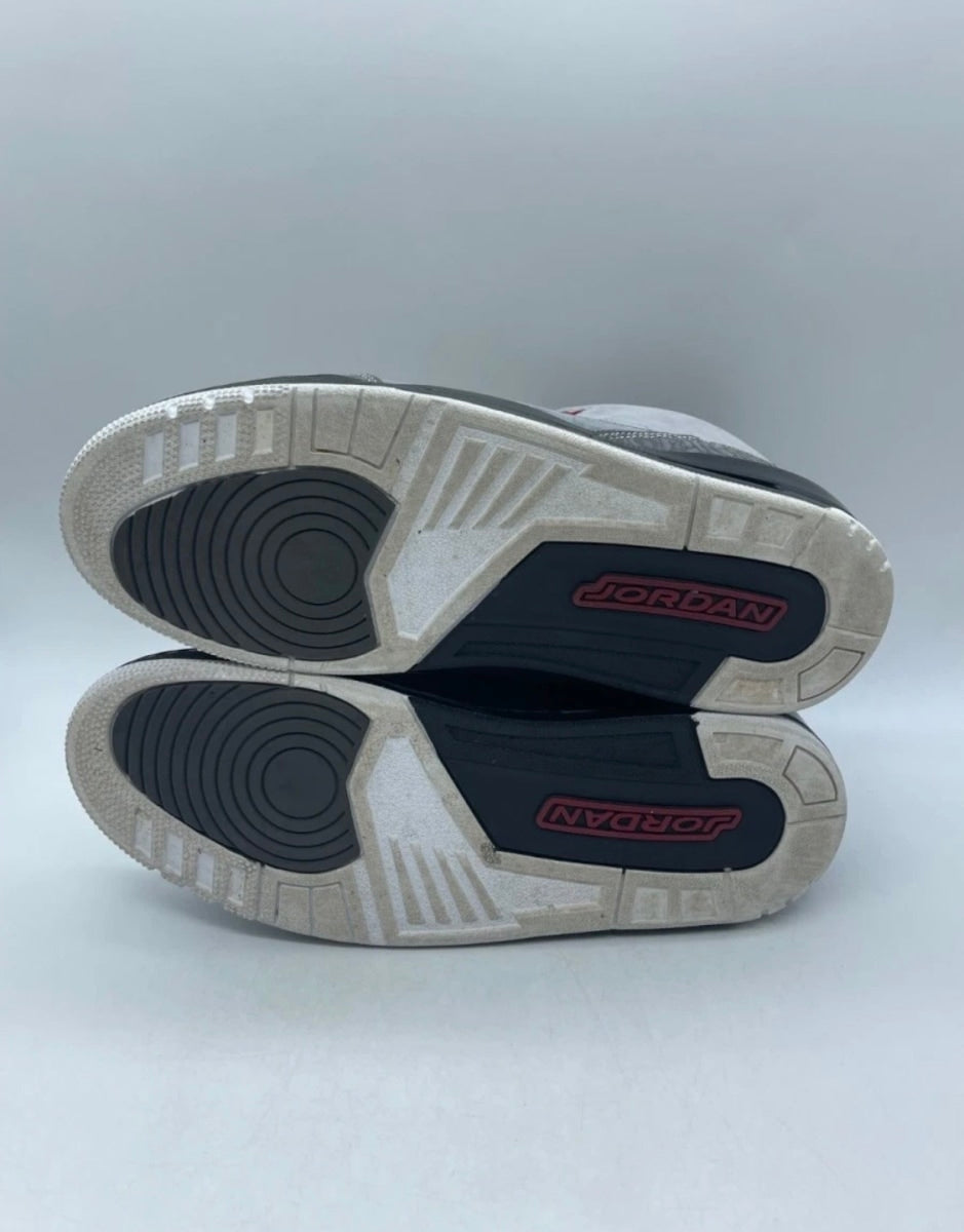Jordan 3 Retro Wolf Grey 13 (Moderately Worn Pre-Owned)JordanWolf Grey/Metallic Silver/Black/White - Image 7