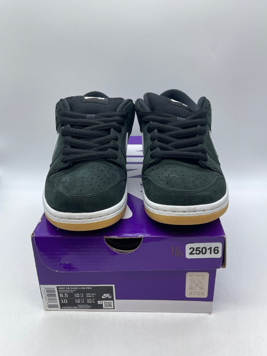 Nike SB Dunk Low Pro Black Gum 8.5 (Moderately Worn Pre-Owned)NikeBlack/White/Black/Gum Light Brown - Image 2
