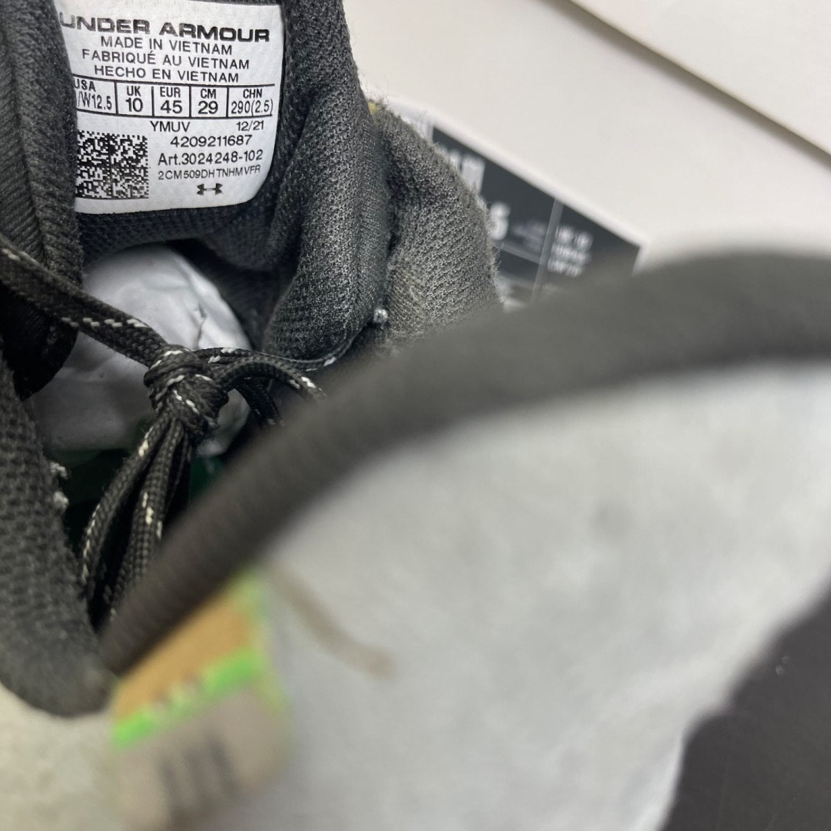 Under Armour Curry Flow 9 Sesame Street Oscar 11 (Moderately Worn Pre-Owned)Under ArmourGrey/Green/Black - Image 6