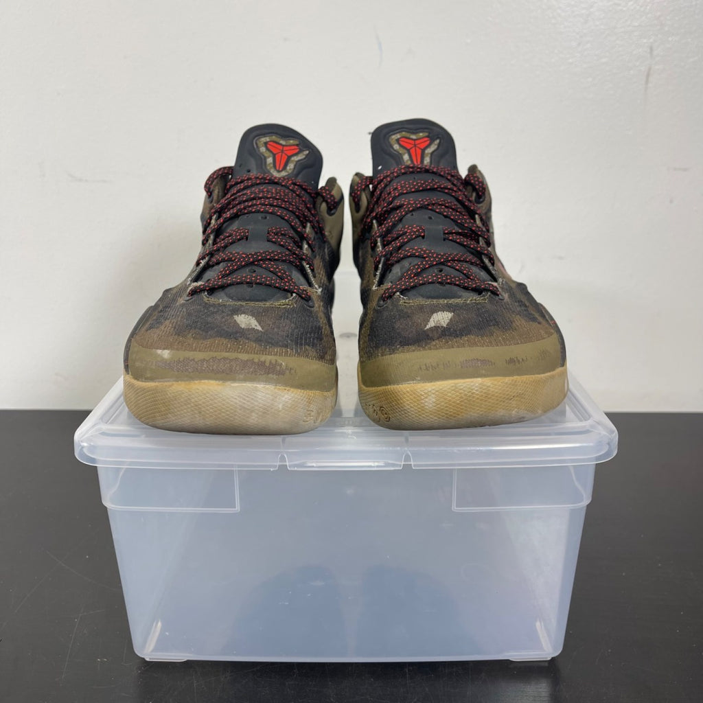 Nike Kobe 8 Python 10 (Moderately Worn Pre-Owned)NikeSquadron Green/Challenge Red-Legion Brown - Image 2