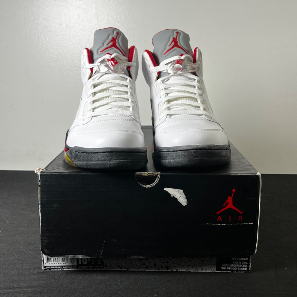 Jordan 5 Retro Fire Red (2013) 10.5 (Lightly Worn Pre-Owned)JordanWhite/Fire Red-Black - Image 2