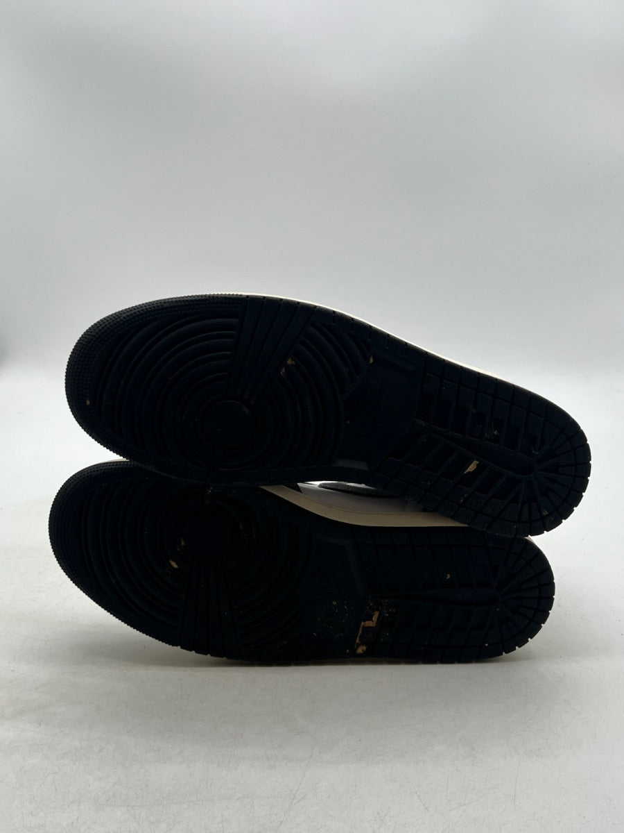 Jordan 1 Retro High OG Washed Black 10.5 (Moderately Worn Pre-Owned)JordanBlack/Fire Red/Light Smoke Grey/Sail - Image 7