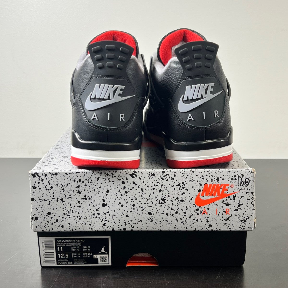 Jordan 4 Retro Bred Reimagined 11 (Lightly Worn Pre-Owned)JordanBlack/Cement Grey/Varsity Red/Summit White - Image 4