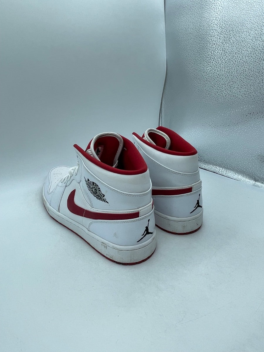 Jordan 1 Retro White Gym Red 13 (Moderately Worn Pre-Owned)JordanWhite/Black-Gym Red - Image 4