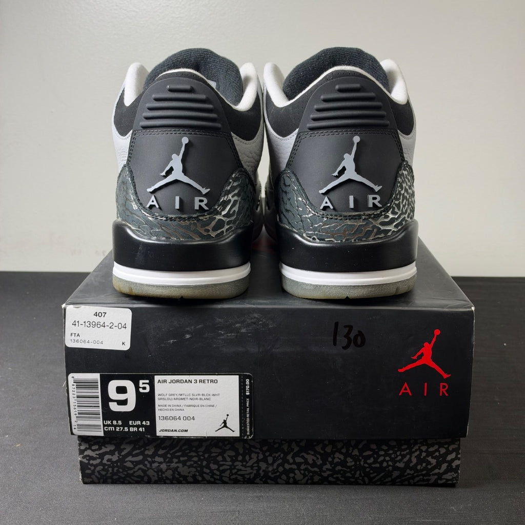 Jordan 3 Retro Wolf Grey (Size 9.5) - aux