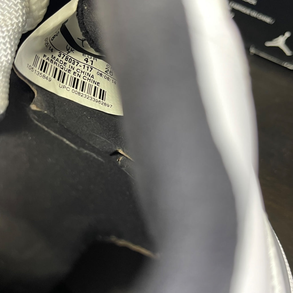 Jordan 11 Retro Legend Blue (2014) 8 (Moderately Worn Pre-Owned)JordanWhite/Black-Legend Blue - Image 6