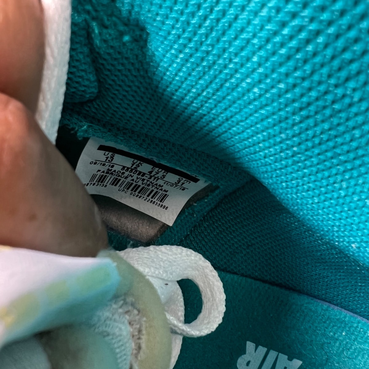 Jordan 1 Retro High Turbo Green 13 (Lightly Worn Pre-Owned)JordanTurbo Green/Sail-White-Light Smoke Grey - Image 7