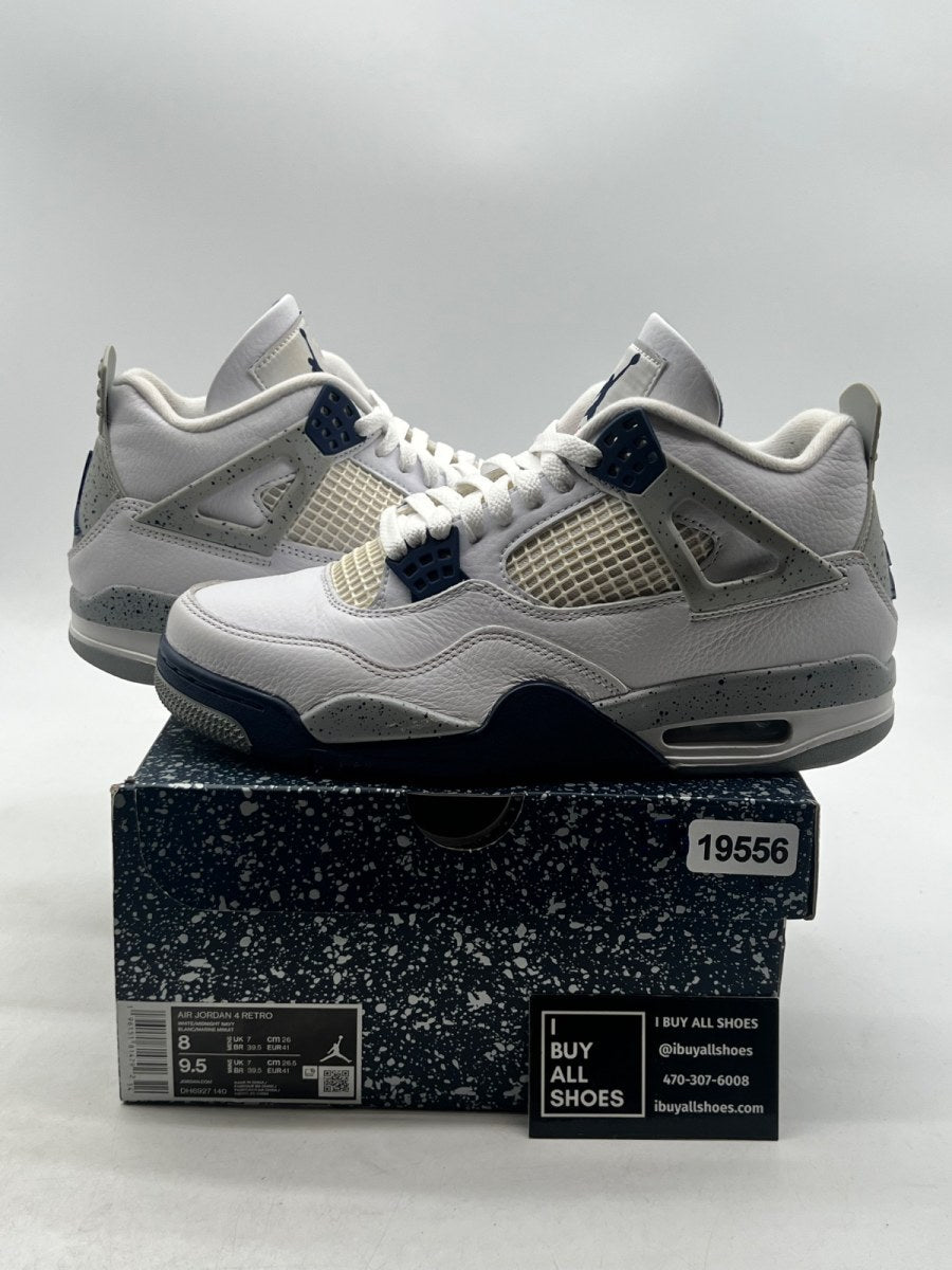 Jordan 4 Retro Midnight Navy 8 (Moderately Worn Pre-Owned) - Image 1