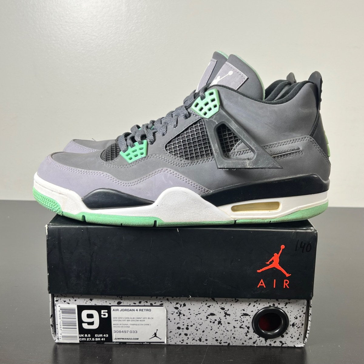 Jordan 4 Retro Green Glow 9.5 (Heavily Worn Pre-Owned)JordanDark Grey/Green Glow-Cement Grey-Black - Image 5