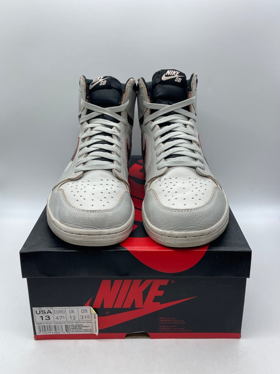Jordan 1 Retro High OG Defiant SB NYC to Paris 13 (Moderately Worn Pre-Owned) - Image 2