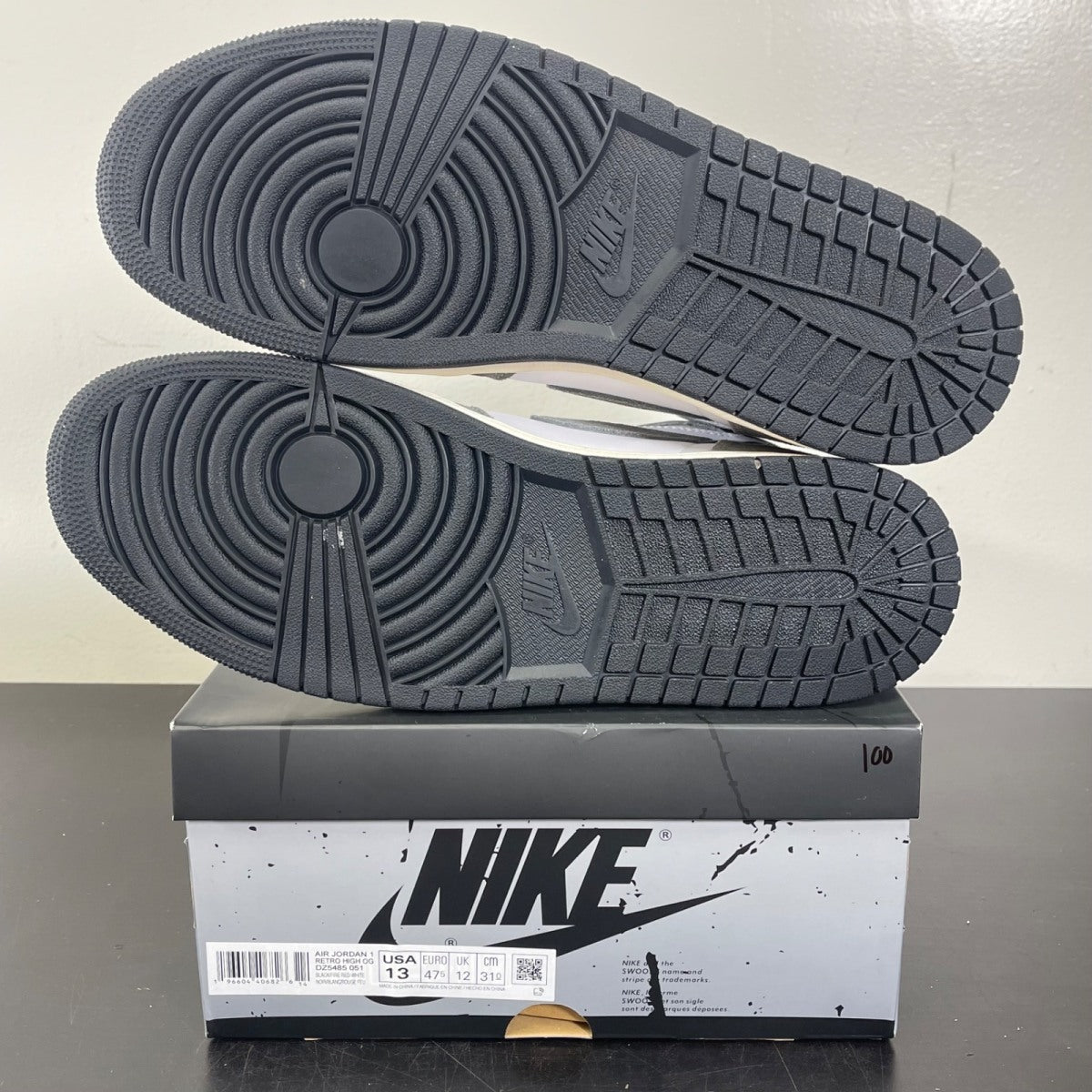 Jordan 1 Retro High OG Washed Black 13 (Moderately Worn Pre-Owned)JordanBlack/Fire Red/Light Smoke Grey/Sail - Image 5