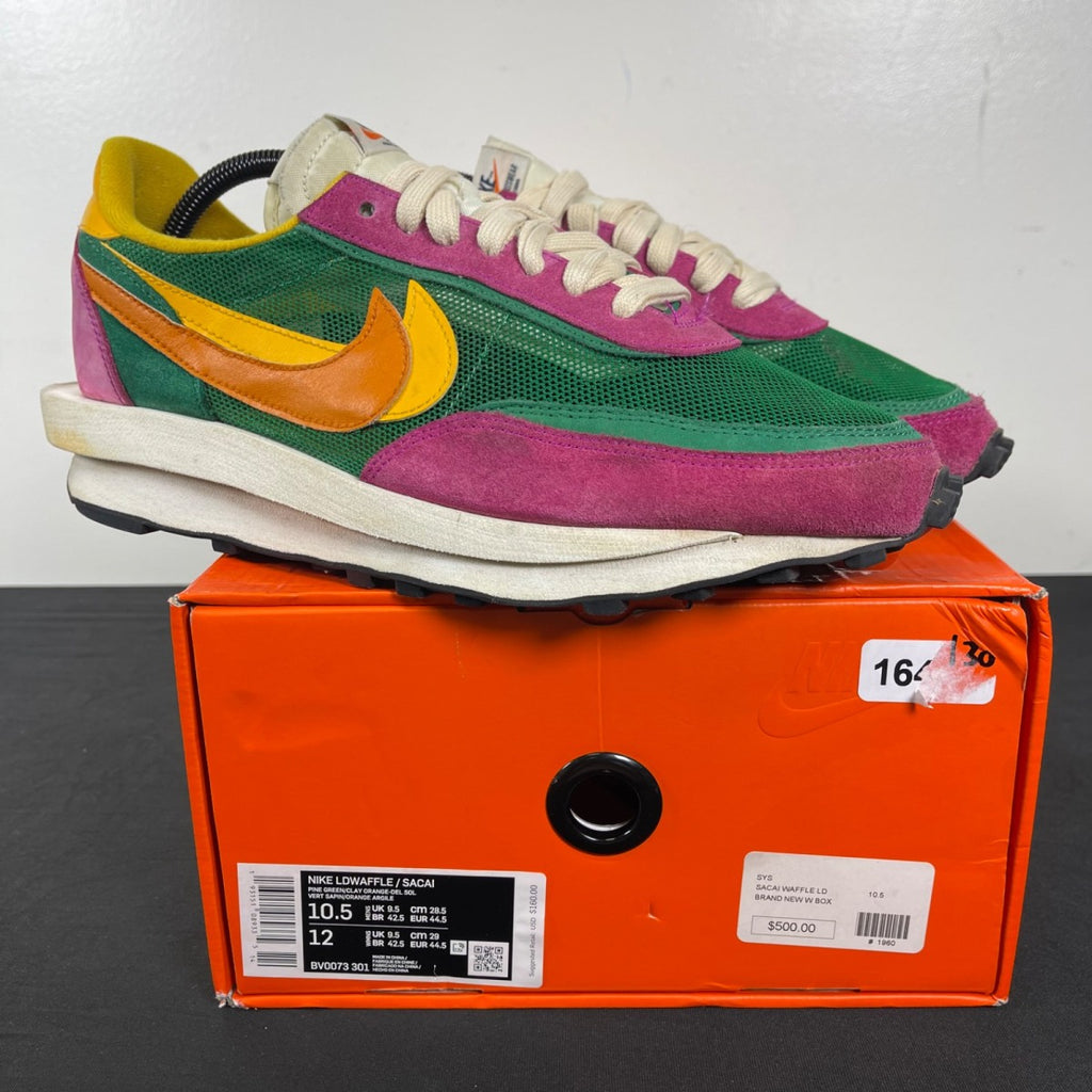 Nike LD Waffle sacai Pine Green 10.5 (Moderately Worn Pre-Owned)NikePine Green/Clay Orange-Del Sol-Bright Magenta - Image 1