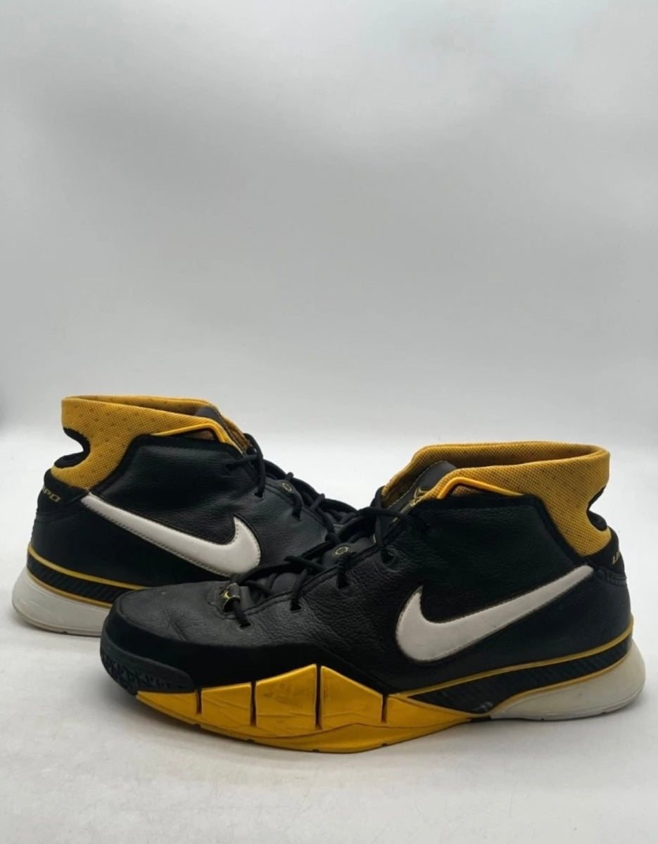 Nike Kobe 1 Black Maize 13 (Heavily Worn Pre-Owned)NikeBlack/White-Varsity Maize - Image 1