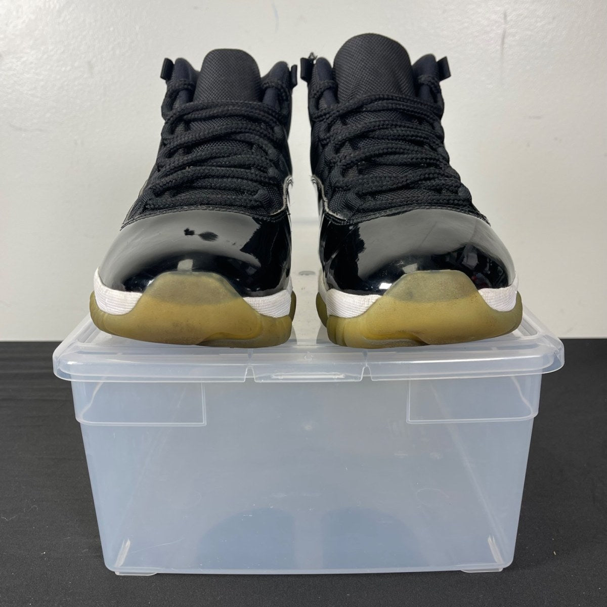 Jordan 11 Retro Space Jam (2016) 8 (Moderately Worn Pre-Owned)JordanBlack/Dark Concord-White - Image 2