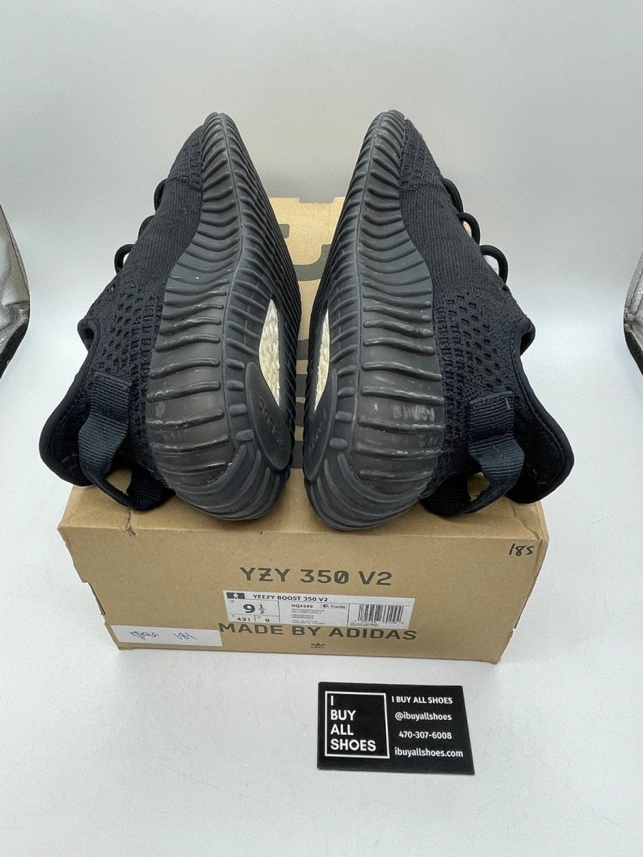 adidas Yeezy Boost 350 V2 Onyx 9.5 (Moderately Worn Pre-Owned) - Image 6