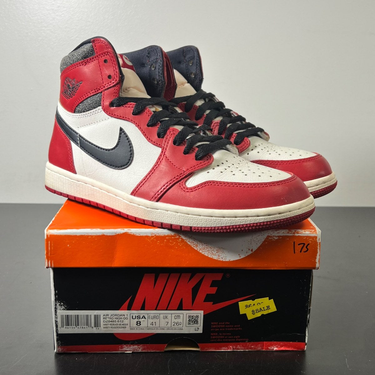 Jordan 1 Retro High OG Chicago Lost and Found 8 (Lightly Worn Pre-Owned)JordanVarsity Red/Black-Sail-Muslin - Image 1