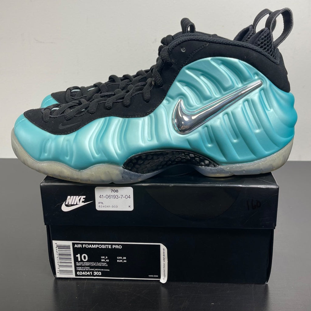 Air Nike Foamposite Pro Island Green 10 (Moderately Worn Pre-Owned)NikeIsland Green/Metallic Platinum-Island Green - Image 3