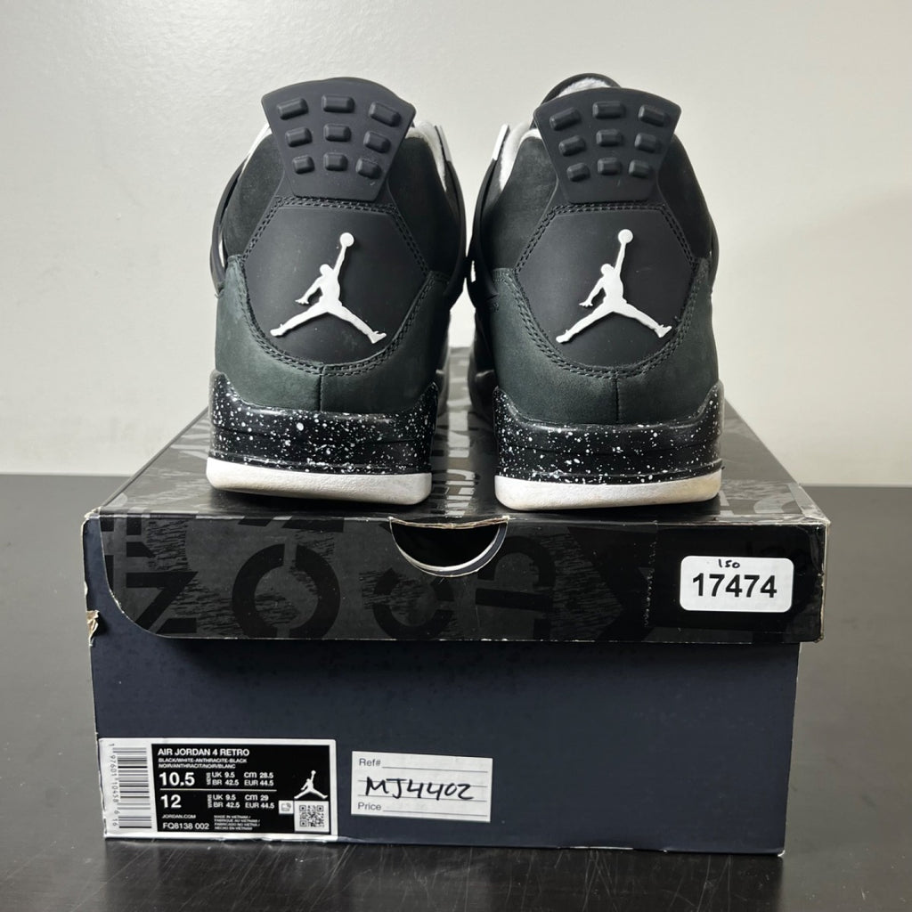 Jordan 4 Retro Fear (2024) 10.5 (Lightly Worn Pre-Owned)JordanBlack/White/Anthracite/Black/Pure Platinum - Image 4