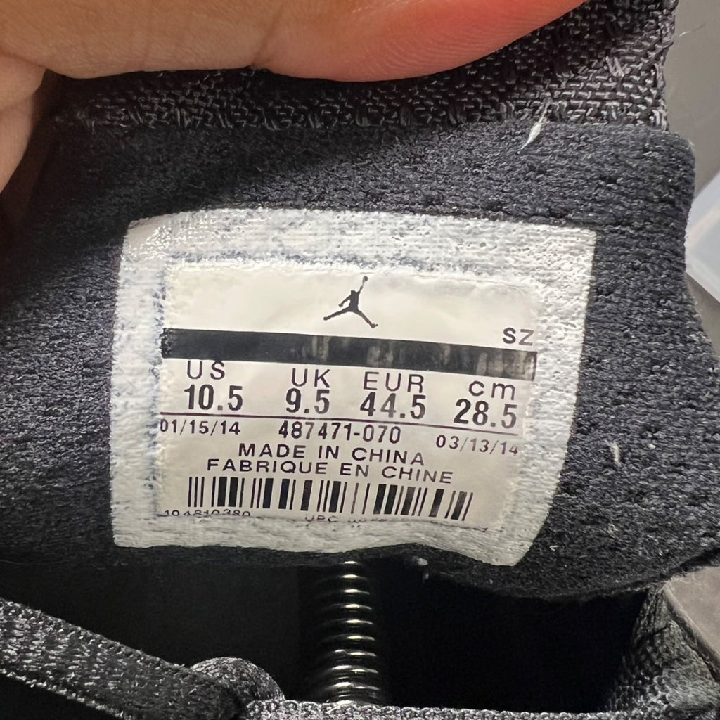 Jordan 14 Retro Thunder 10.5 (Heavily Worn Pre-Owned)JordanBlack/Vibrant Yellow-White - Image 6