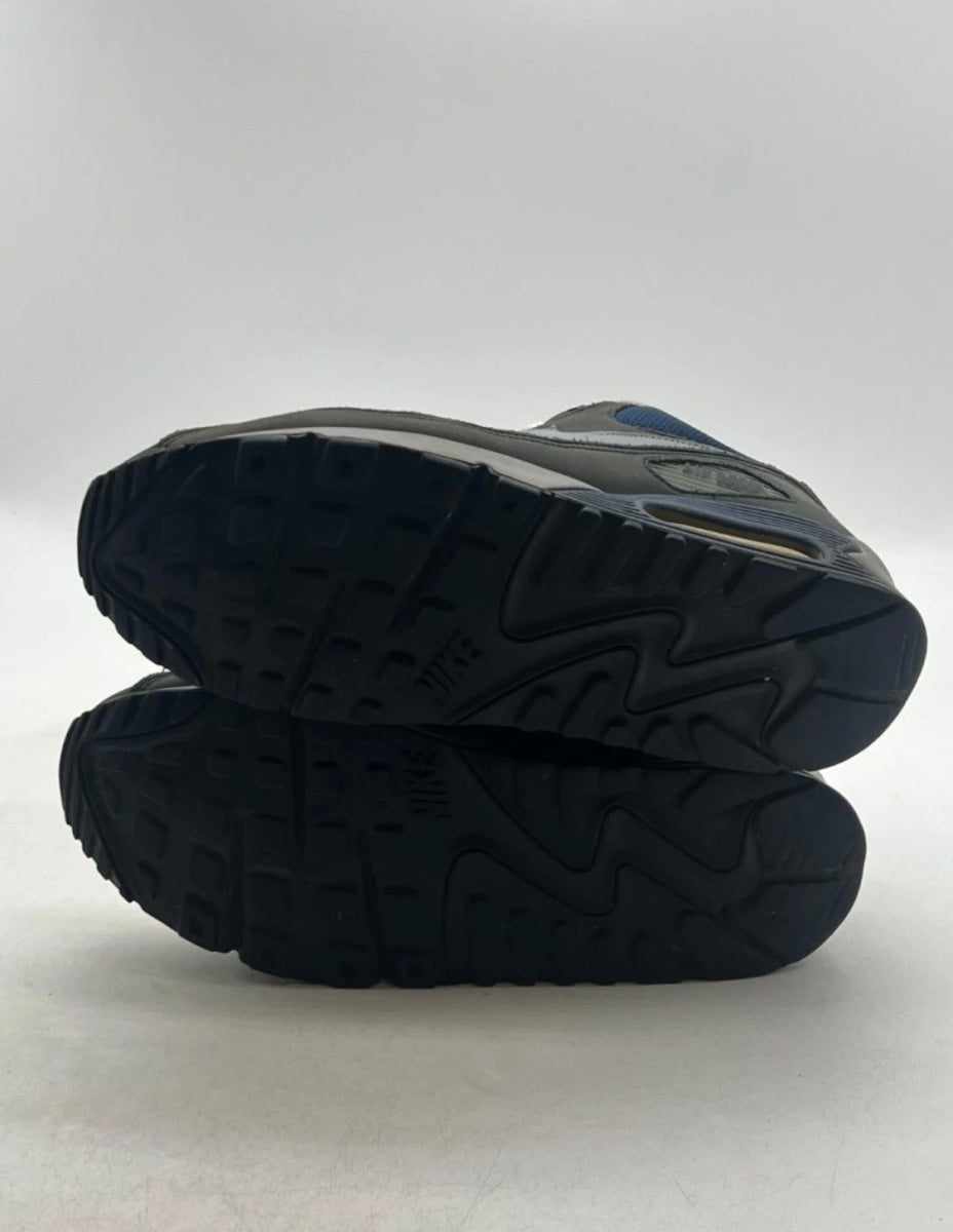 Nike Air Max 90 Leather 11 (Heavily Worn Pre-Owned)Nike - Image 7