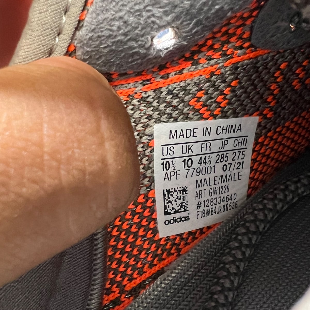 adidas Yeezy Boost 350 V2 Beluga Reflective 10.5 (Lightly Worn Pre-Owned)adidasReflective/Steeple Grey/Solar Red - Image 7