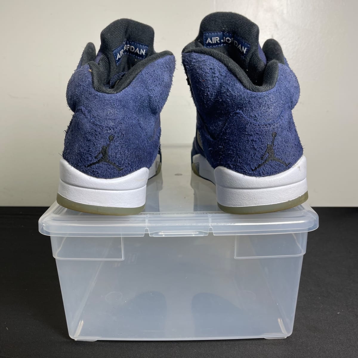 Jordan 5 Retro Midnight Navy (Size 8.5) - aux