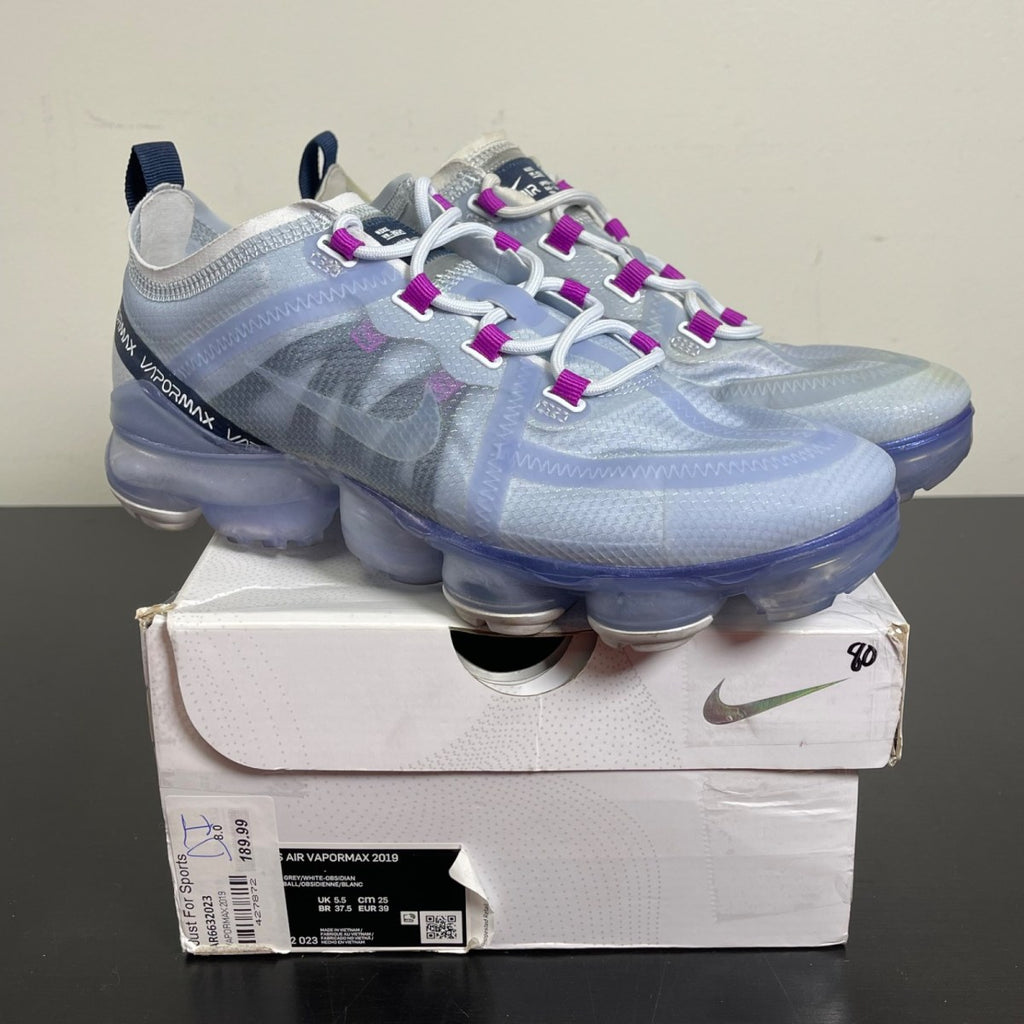 Nike Air VaporMax 2019 Football Grey Obsidian (Women's) 8W (Moderately Worn Pre-Owned)NikeFootball Grey/Obsidian-Metallic Silver-White - Image 1
