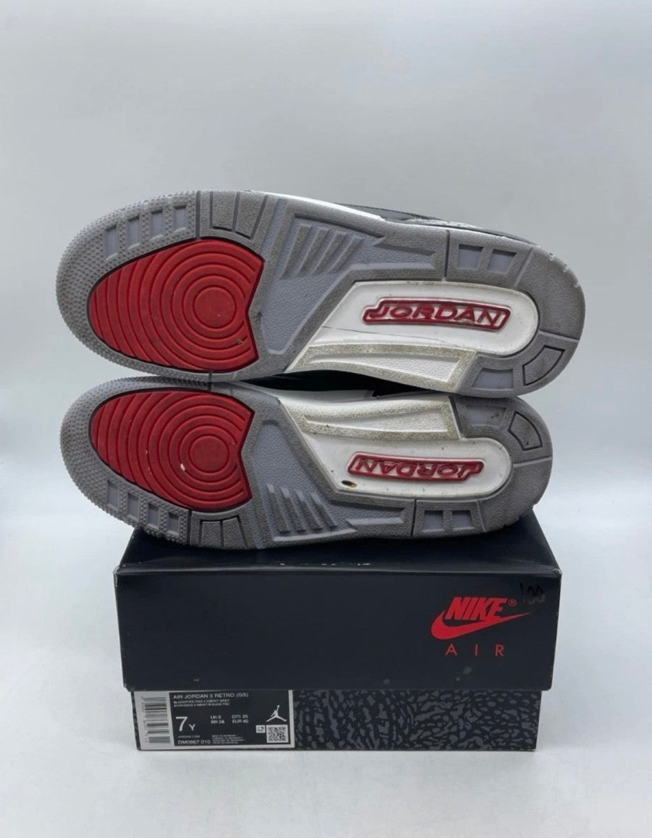 Jordan 3 Retro Black Cement (2024) (GS) 7Y (Lightly Worn Pre-Owned)JordanBlack/Fire Red/Cement Grey/Sail - Image 7