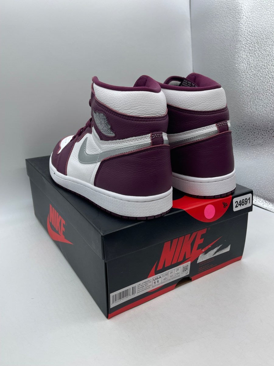 Jordan 1 Retro High OG Bordeaux 11 (Moderately Worn Pre-Owned)JordanBordeaux/White-Metallic Silver - Image 4