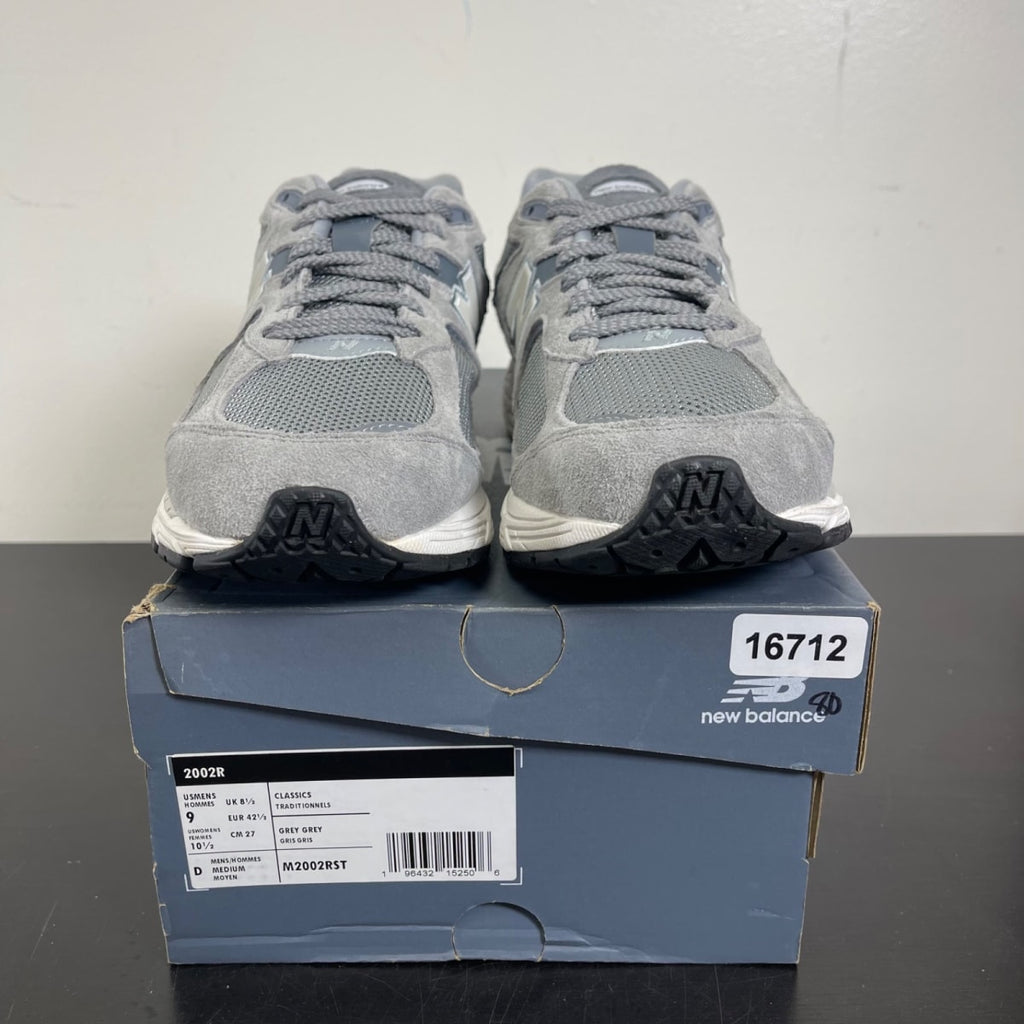 New Balance 2002R Steel Grey Orca 9 (Moderately Worn Pre-Owned)New BalanceSteel/Lead/Orca - Image 2