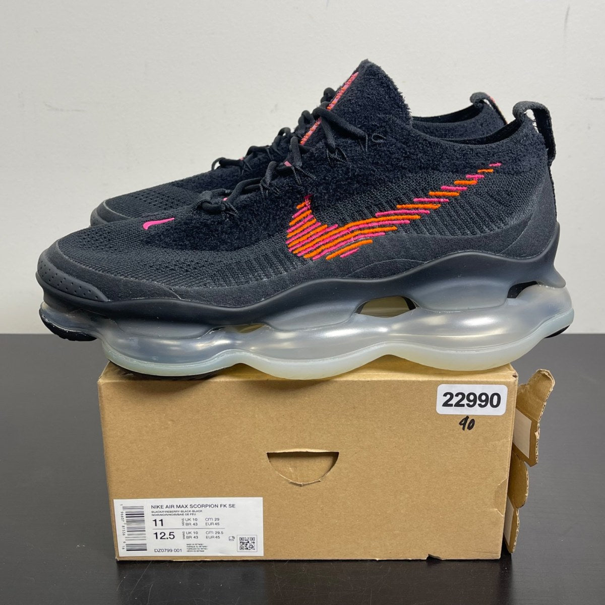 Nike Air Max Scorpion FK SE Black Fireberry 11 (Moderately Worn Pre-Owned)NikeBlack/Fireberry/Black - Image 3