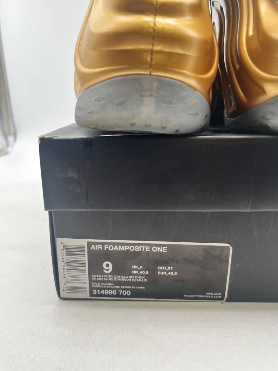 Nike Air Foamposite One Metallic Gold 9 (Lightly Worn Pre-Owned) - Image 4