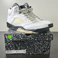 Jordan 5 Retro Reverse Metallic 13 (Moderately Worn Pre-Owned)JordanWhite/Black/Sail/Metallic Silver - Image 1