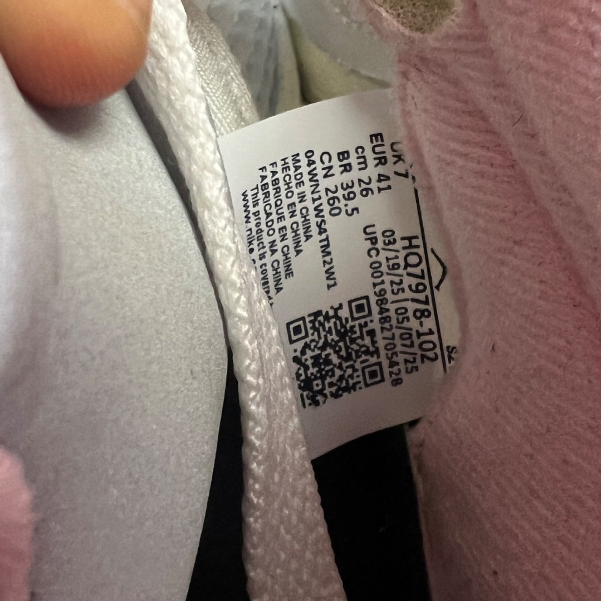 Jordan 5 Retro Medium Soft Pink 8 (Moderately Worn Pre-Owned)JordanWhite/Medium Soft Pink/Black - Image 6