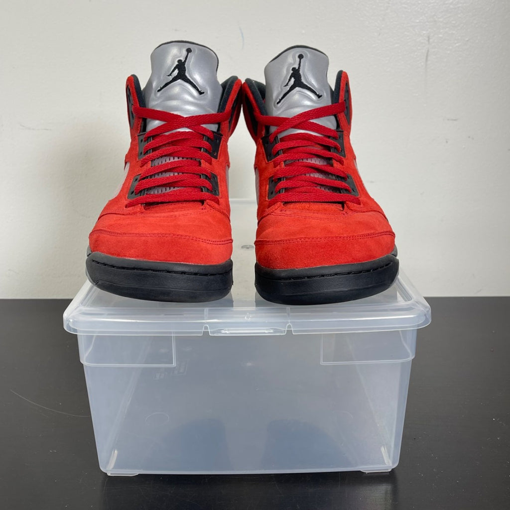 Jordan 5 Retro Raging Bull Red (2021) 9.5 (Moderately Worn Pre-Owned)JordanVarsity Red/Black-White - Image 2