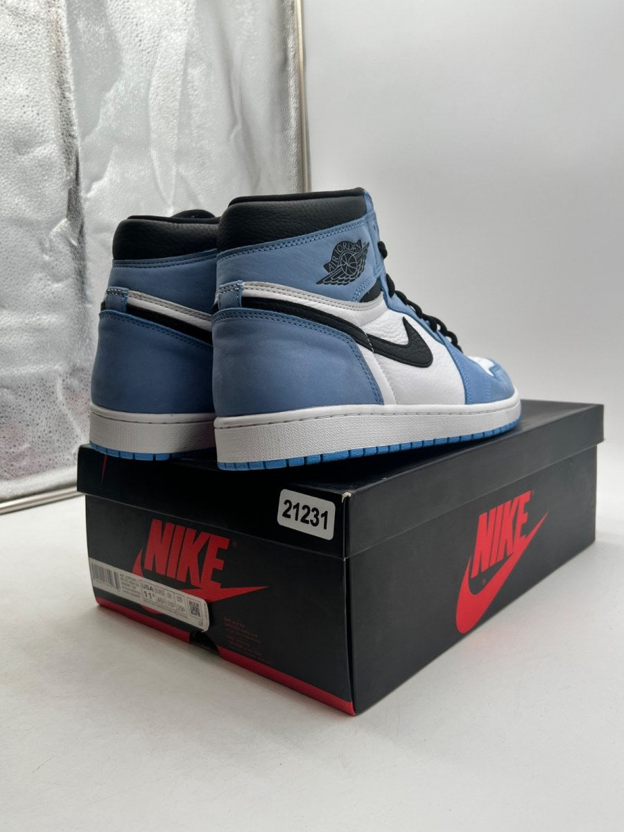 Jordan 1 Retro High OG University Blue 11.5 (Moderately Worn Pre-Owned) - Image 5
