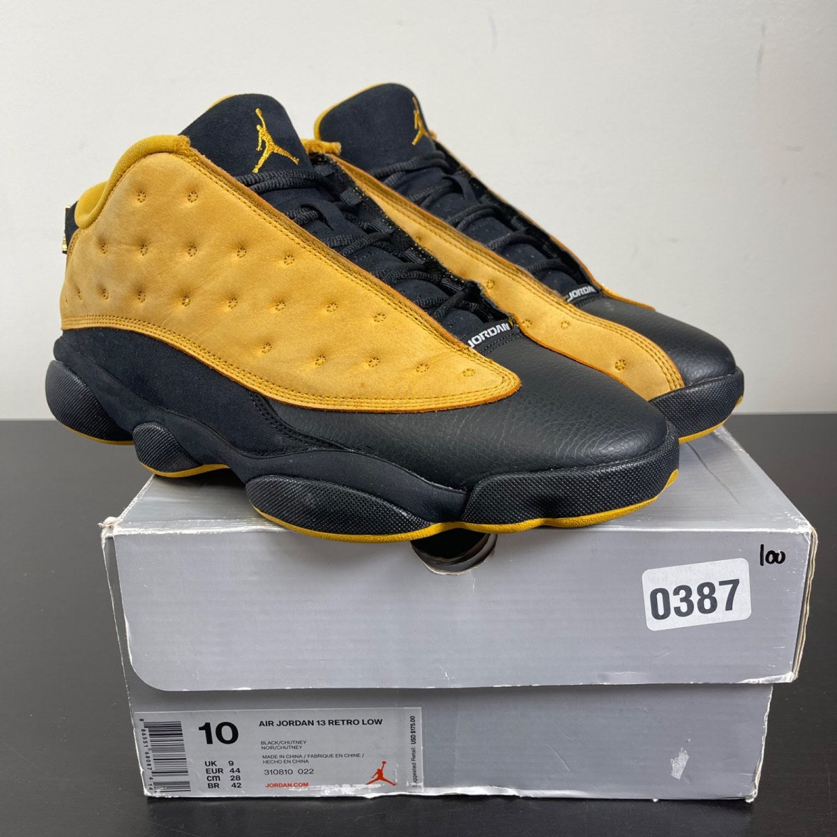 Jordan 13 Retro Low Chutney 10 (Moderately Worn Pre-Owned)JordanBlack/Chutney - Image 1