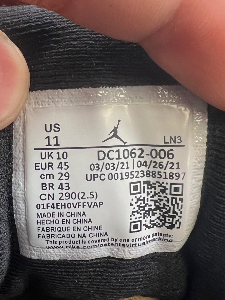 Jordan 12 Retro Utility 11 (Heavily Worn Pre-Owned) - Image 9