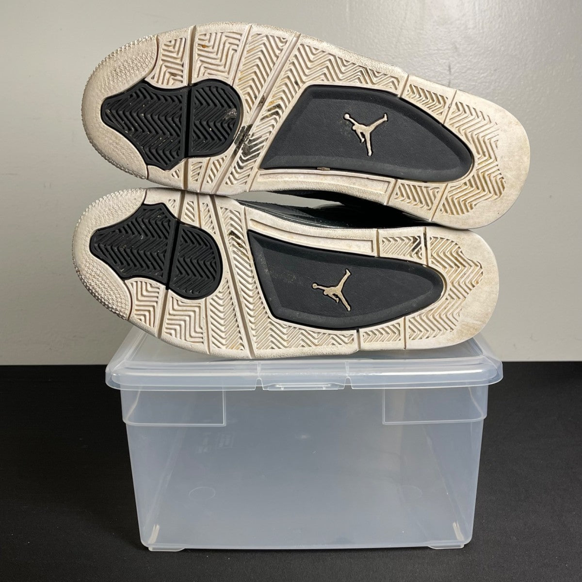 Jordan 4 Retro Fear (2024) (Size 8) - Image 5