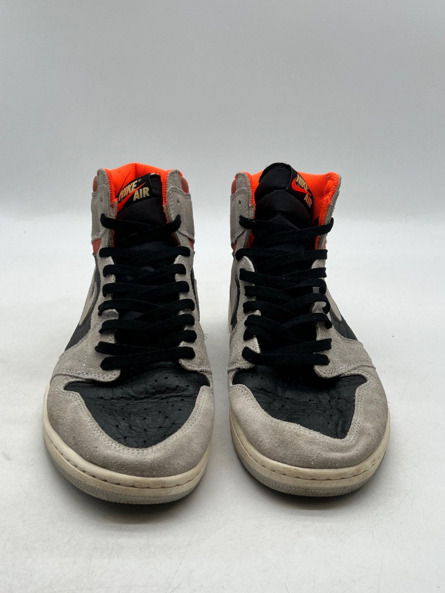 Jordan 1 Retro High Neutral Grey Hyper Crimson 13 (Heavily Worn Pre-Owned) - Image 2