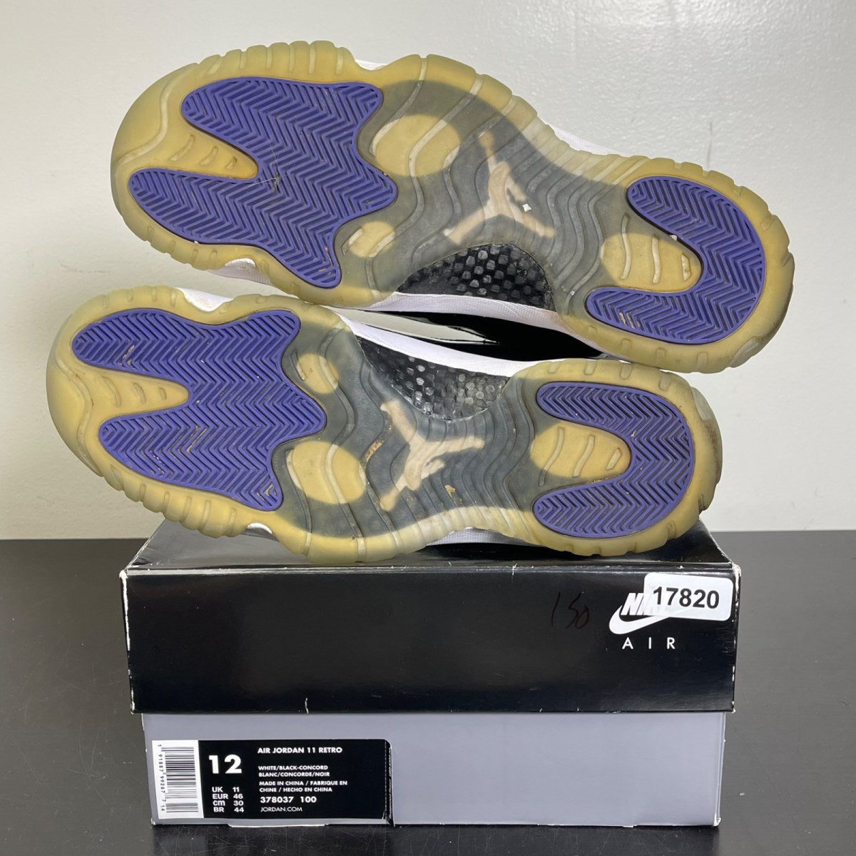 Jordan 11 Retro Concord (2018) 12 (Moderately Worn Pre-Owned)JordanWhite/Black-Concord - Image 5