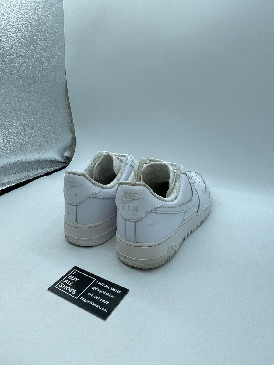Nike Air Force 1 '07 'Triple White' 9.5 (Moderately Worn Pre-Owned) - Image 5