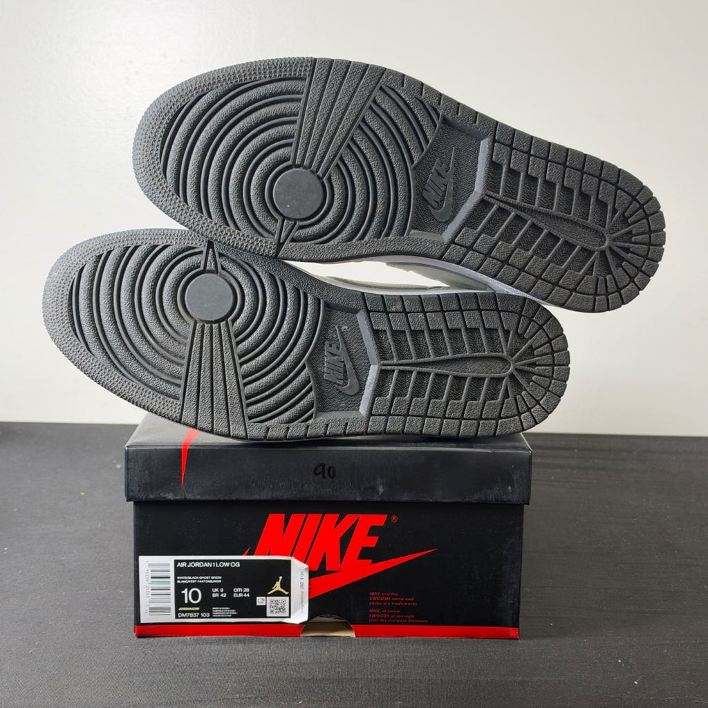 Jordan 1 Retro Low White Ghost Green Black (Size 10) - aux