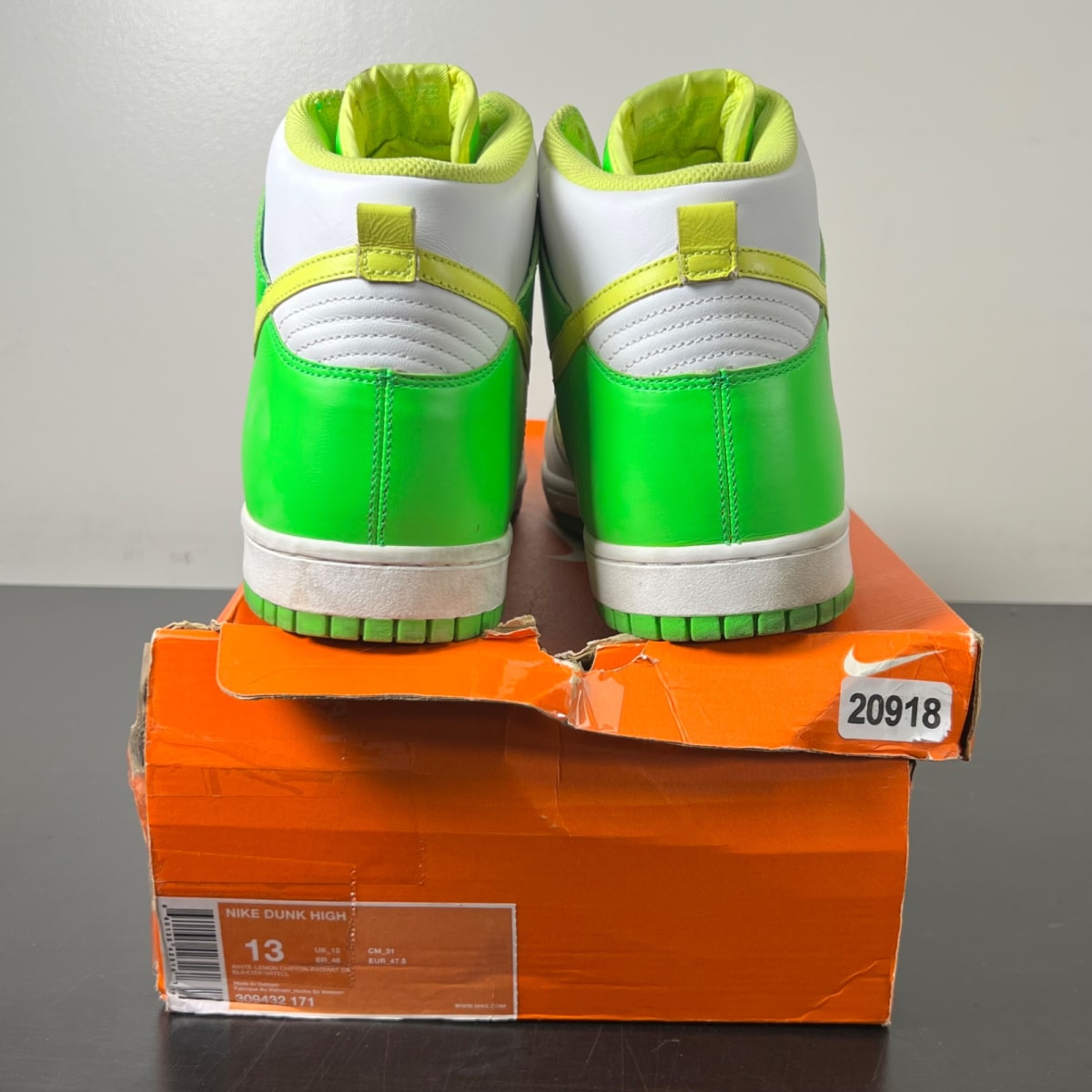 Nike Dunk High White/Lemon Chiffon-Radiant Grey 13 (Heavily Worn Pre-Owned)NikeWhite/Lemon Chiffon-Radiant Grey - Image 3